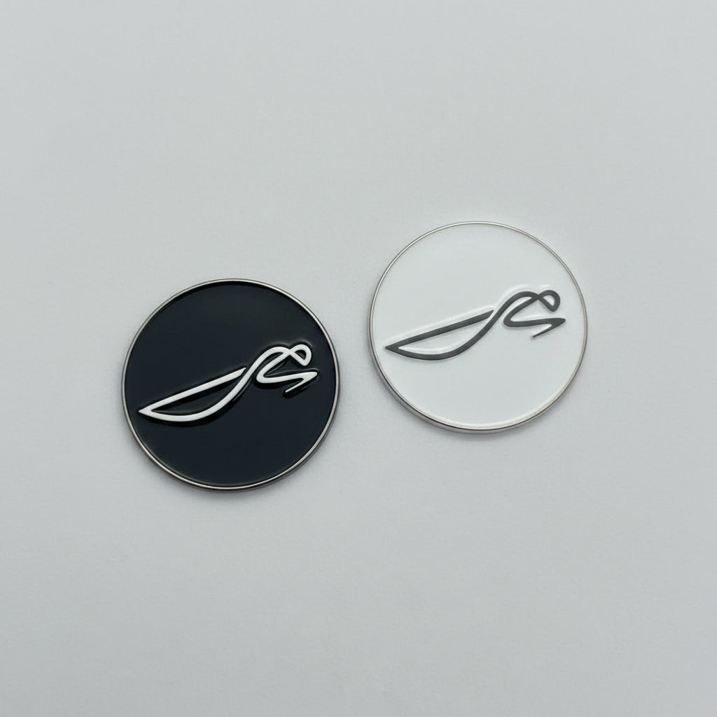 Mantis Golf logo on Golf Ball marker