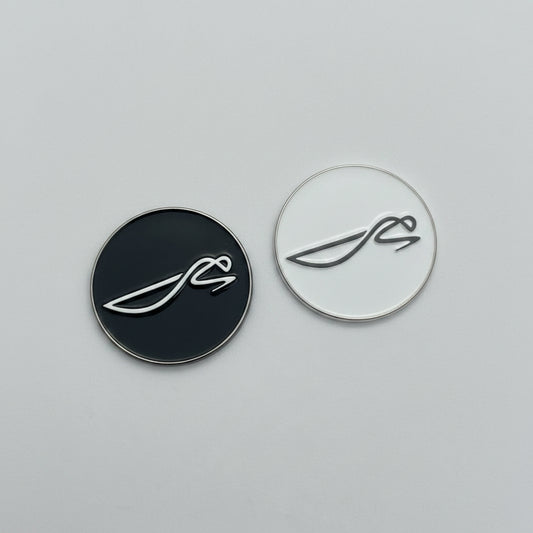 Mantis Golf logo on Golf Ball marker